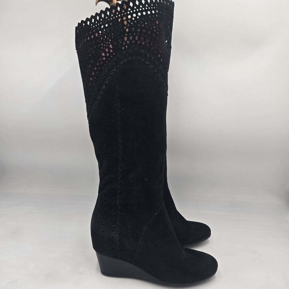 Sofft Women Suede Leather Black Knee Lazer Cut Boots Lace Accent Size 6 M